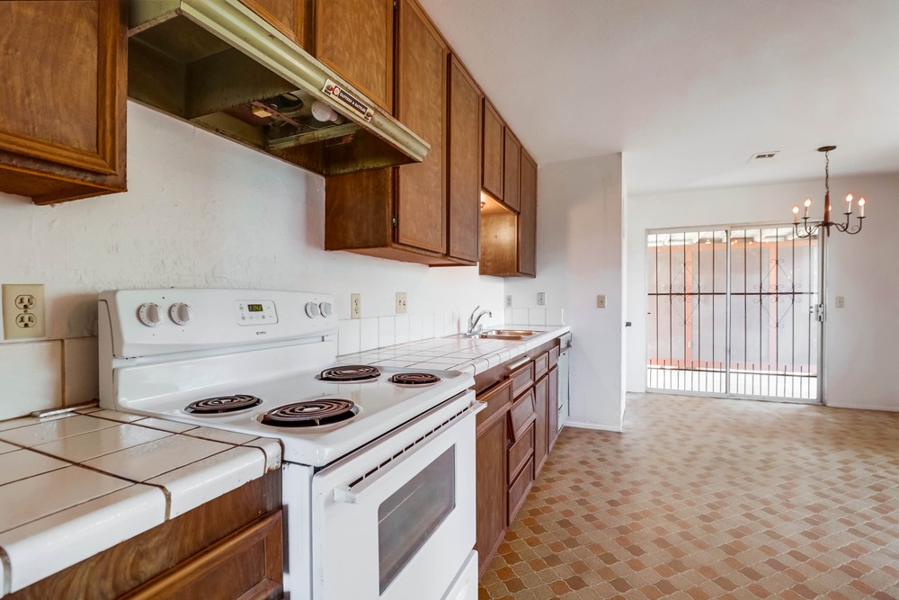 Virtual tour photo 15 of 33 for 2475 Palm Ave
