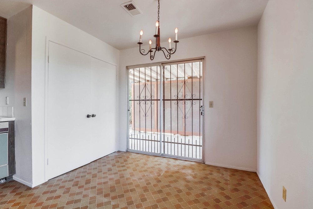 Virtual tour photo 16 of 33 for 2475 Palm Ave