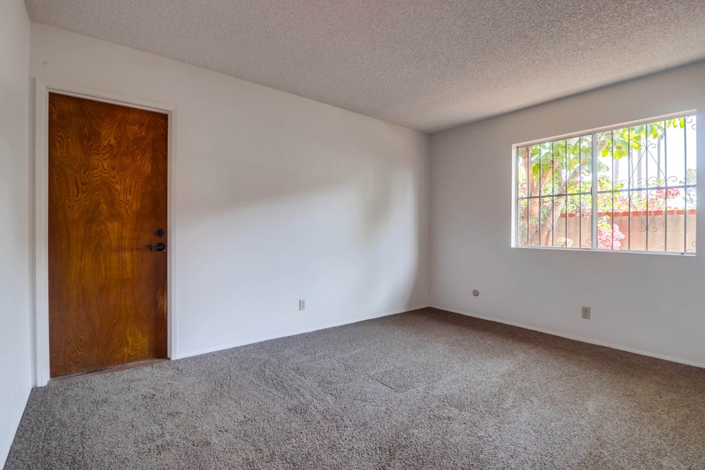 Virtual tour photo 22 of 33 for 2475 Palm Ave