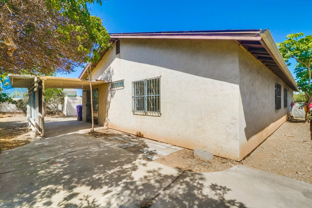 Virtual tour photo 31 of 33 for 2475 Palm Ave