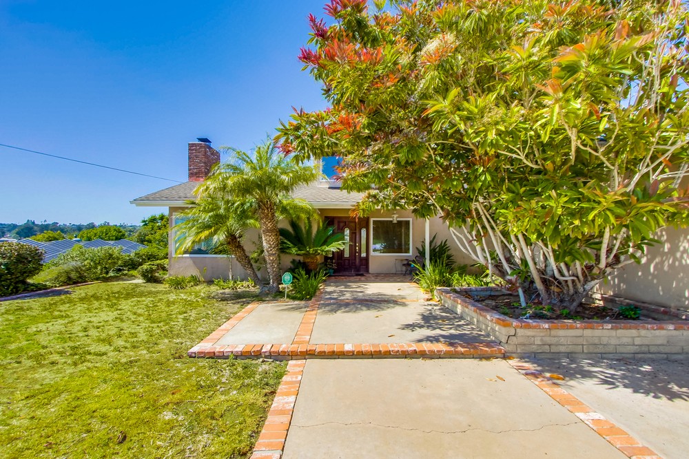 Virtual tour photo 5 of 86 for 2476 Alto Cerro Cir