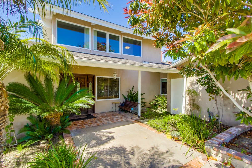 Virtual tour photo 7 of 86 for 2476 Alto Cerro Cir