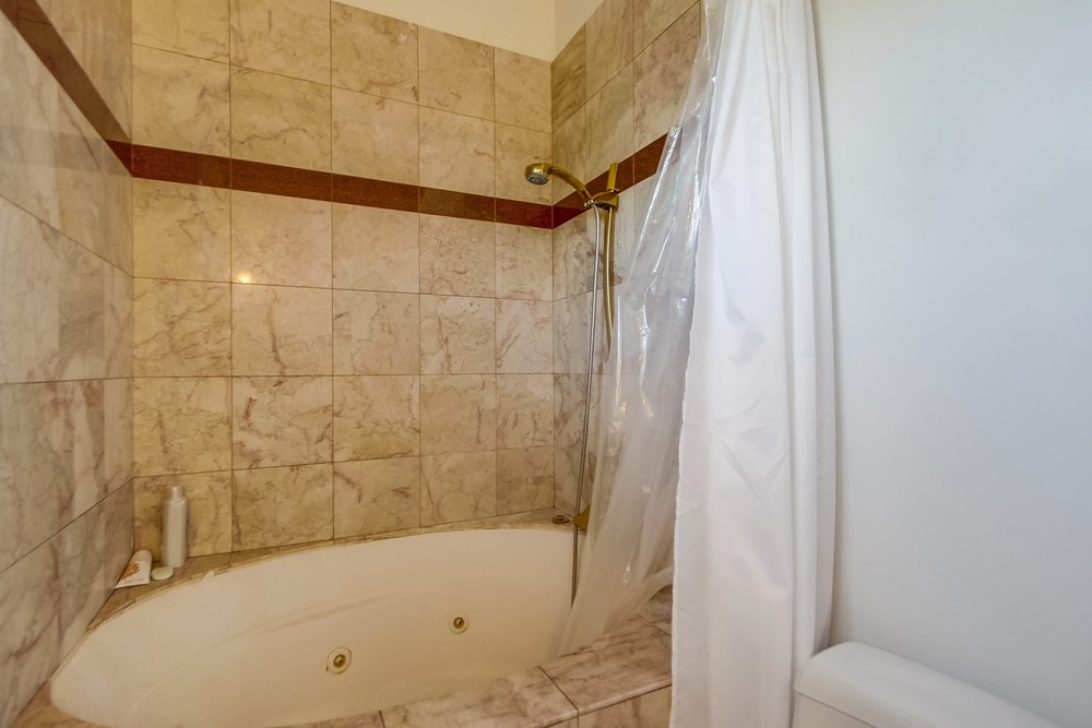 Virtual tour photo 38 of 86 for 2476 Alto Cerro Cir