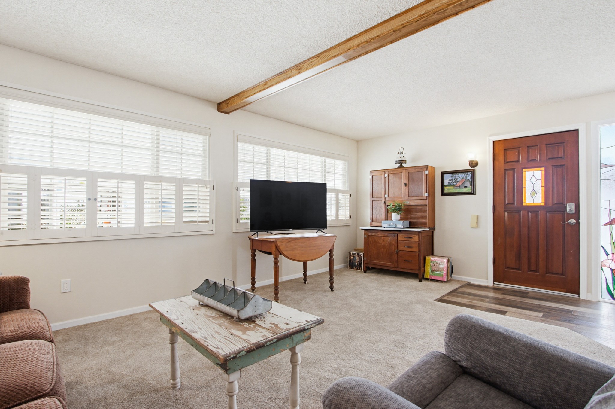 Virtual tour photo 10 of 46 for 248 Starling Ln