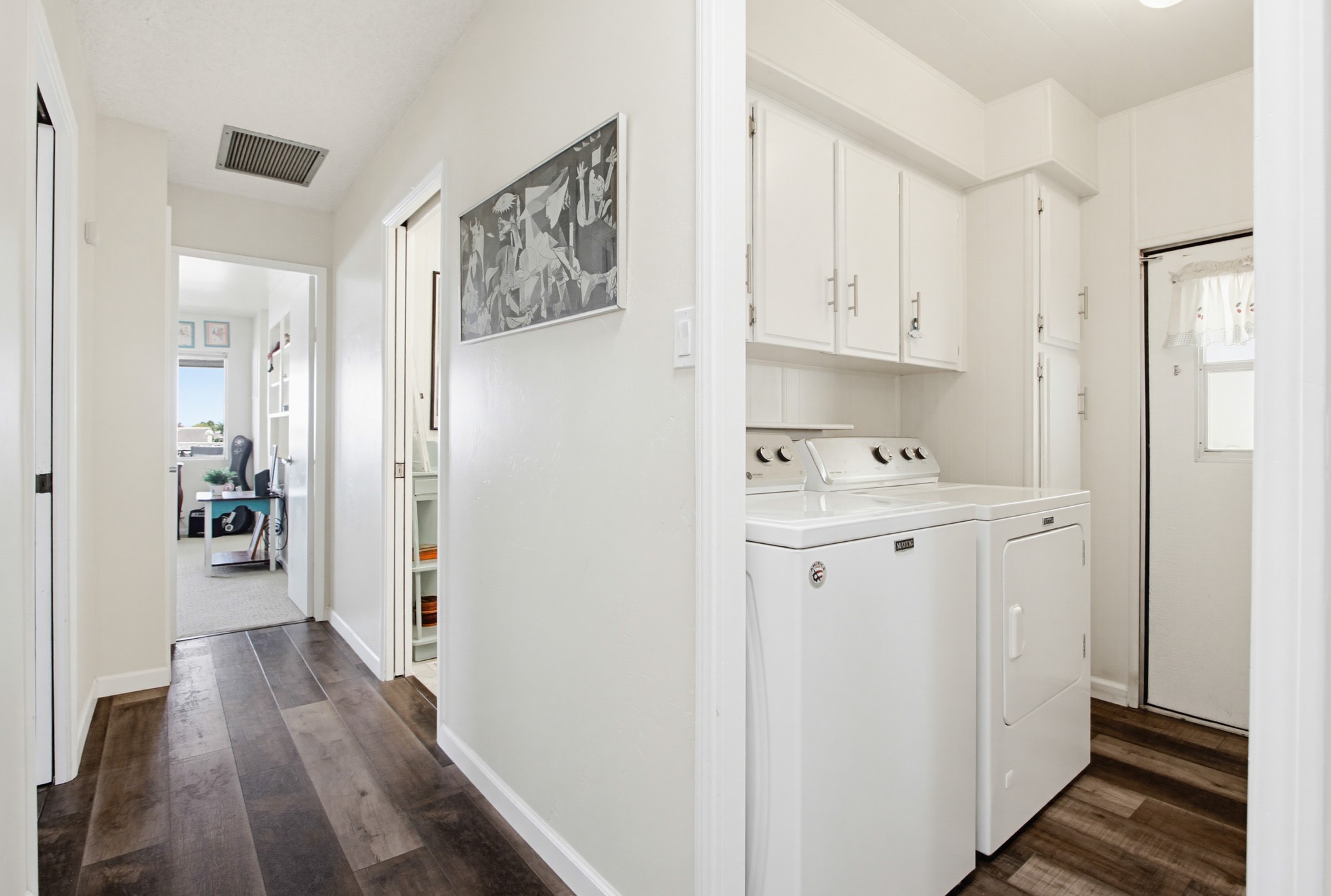 Virtual tour photo 23 of 46 for 248 Starling Ln