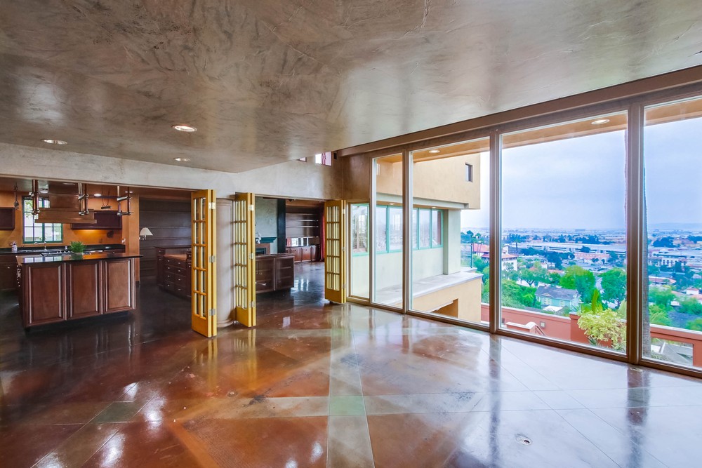 Virtual tour photo 9 of 103 for 2481 Presidio Dr
