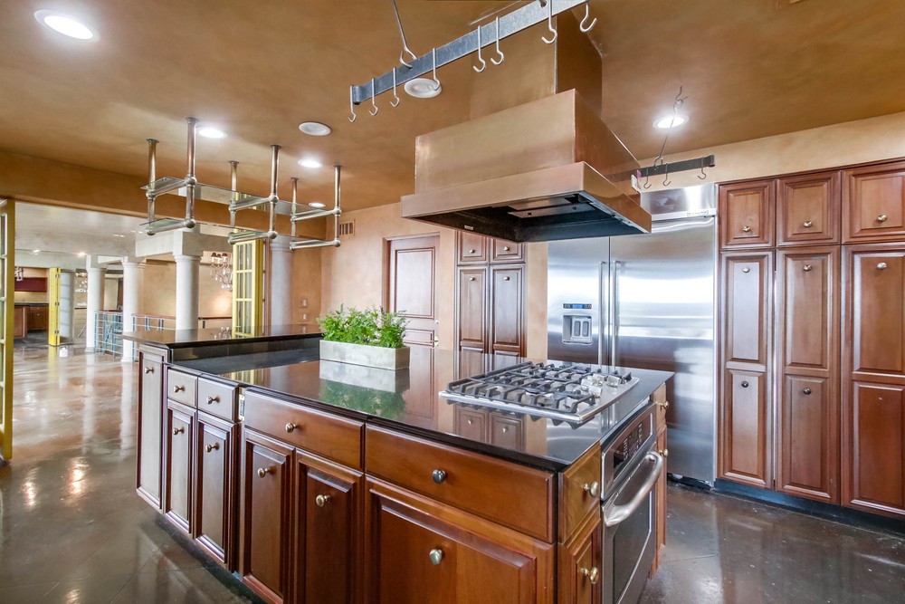 Virtual tour photo 17 of 103 for 2481 Presidio Dr