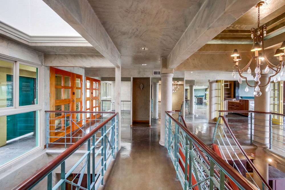 Virtual tour photo 39 of 103 for 2481 Presidio Dr