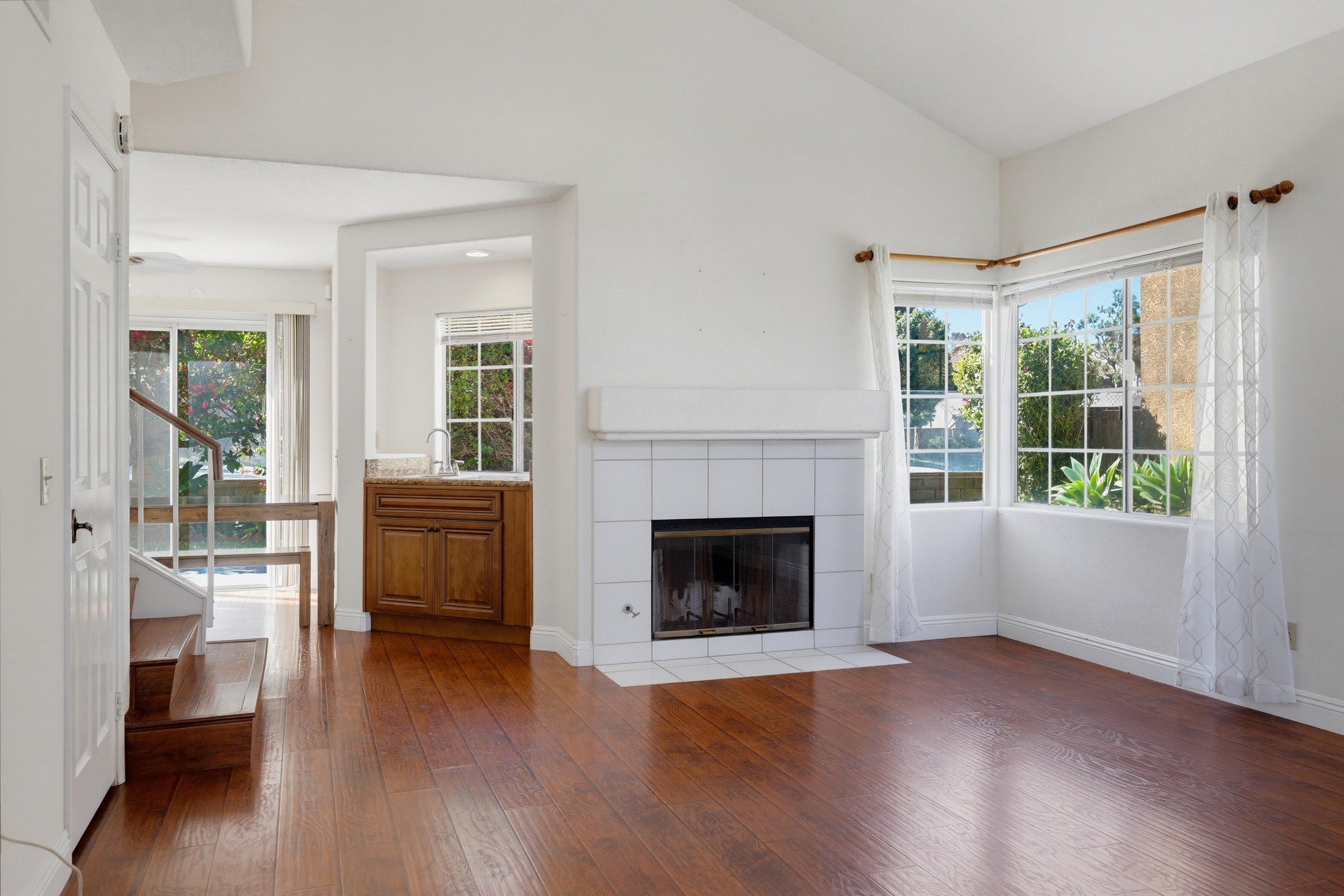 Virtual tour photo 6 of 55 for 24812 Rigger