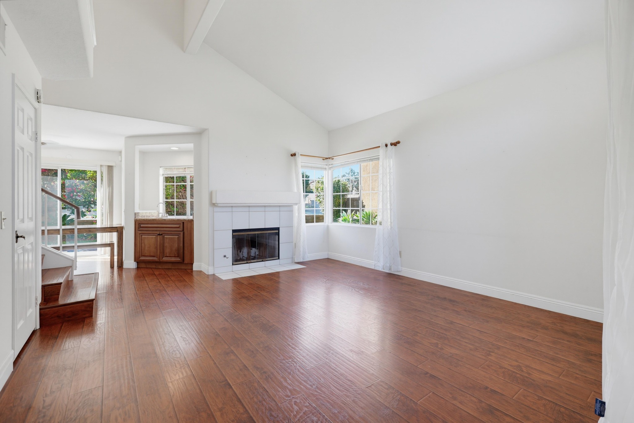 Virtual tour photo 8 of 55 for 24812 Rigger
