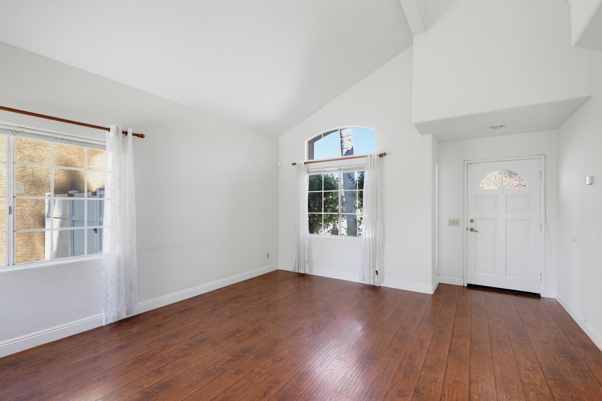 Virtual tour photo 12 of 55 for 24812 Rigger