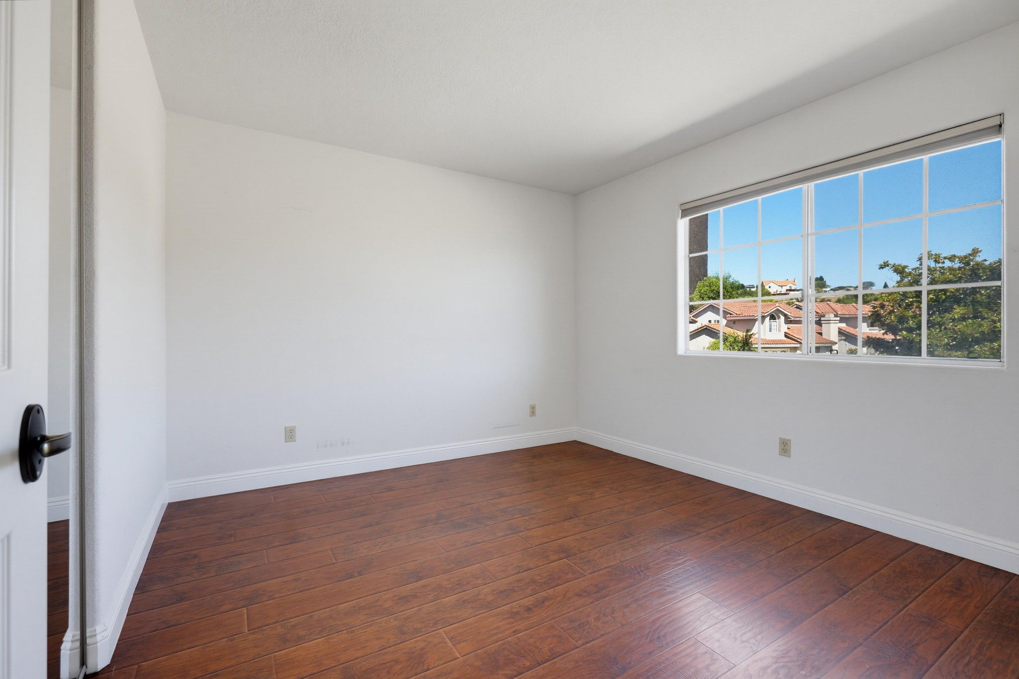 Virtual tour photo 32 of 55 for 24812 Rigger