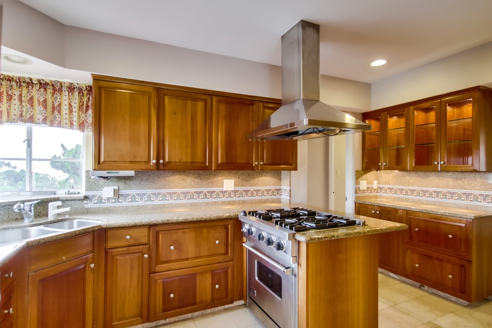 Virtual tour photo 18 of 52 for 2484 Presidio Drive