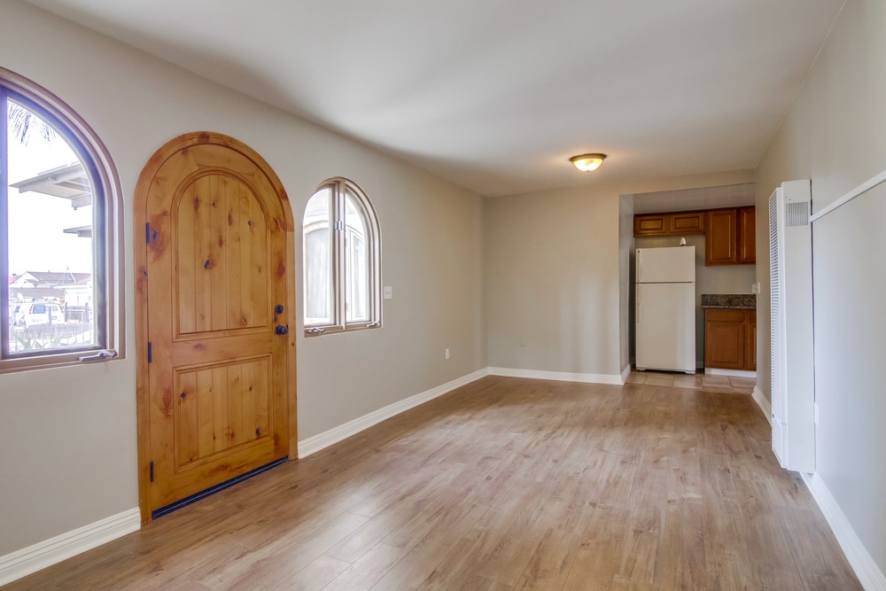 Virtual tour photo 11 of 32 for 2486 L St