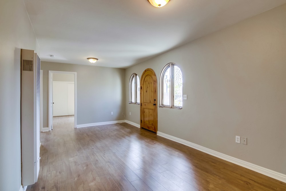Virtual tour photo 13 of 32 for 2486 L St