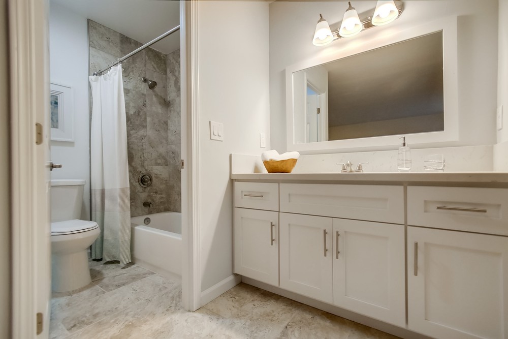 Virtual tour photo 32 of 60 for 2490 Biola Ave
