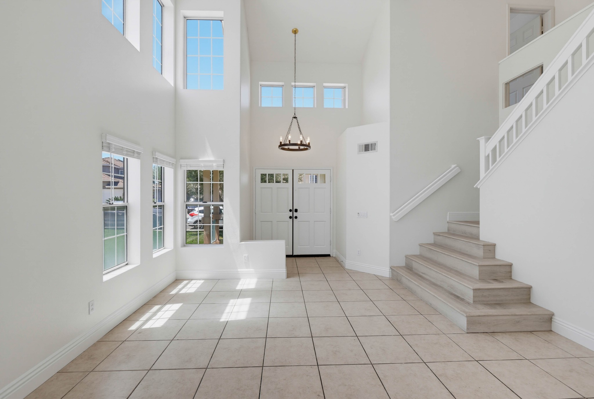 Virtual tour photo 10 of 59 for 25 Pemberly