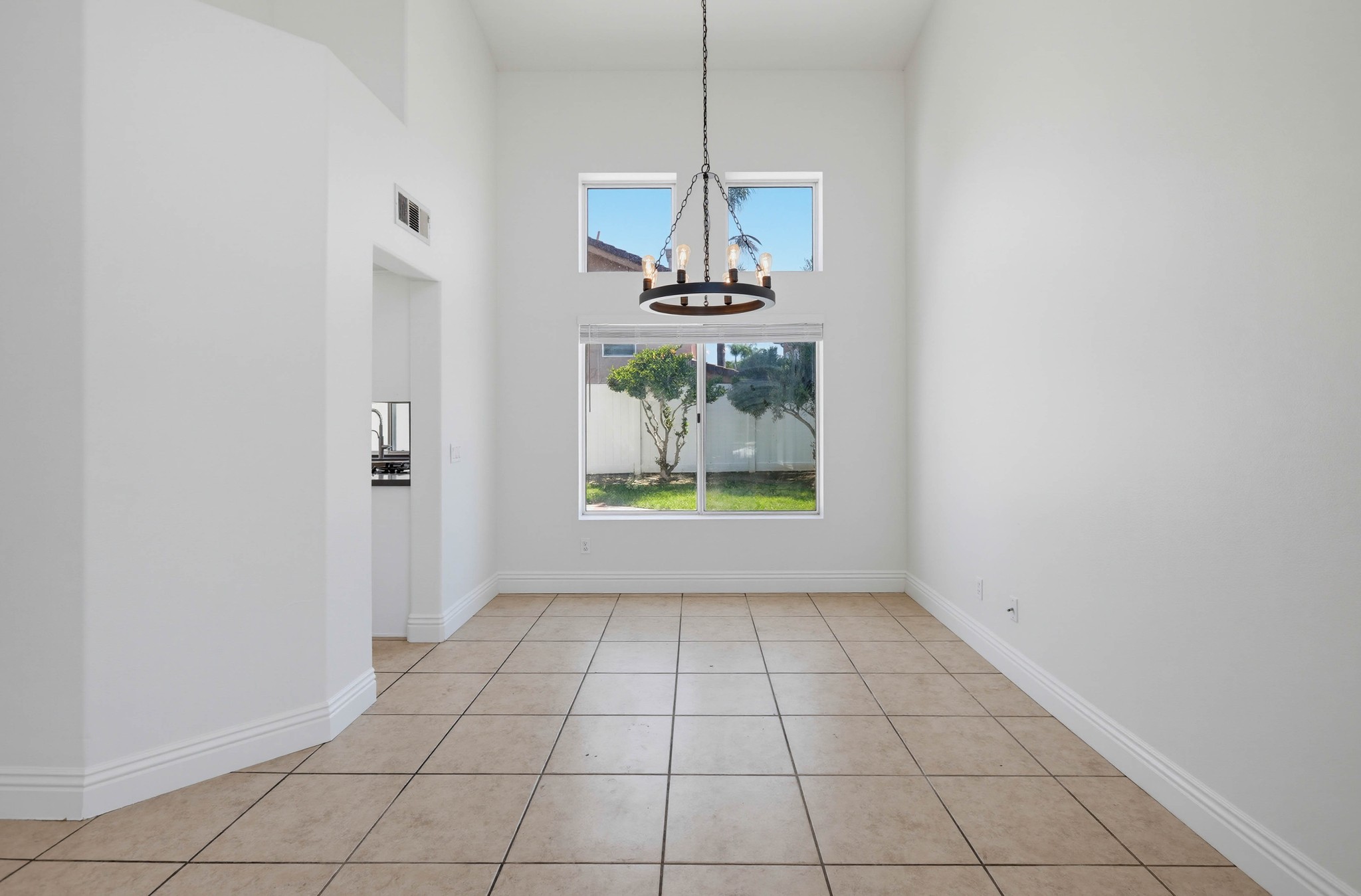 Virtual tour photo 14 of 59 for 25 Pemberly