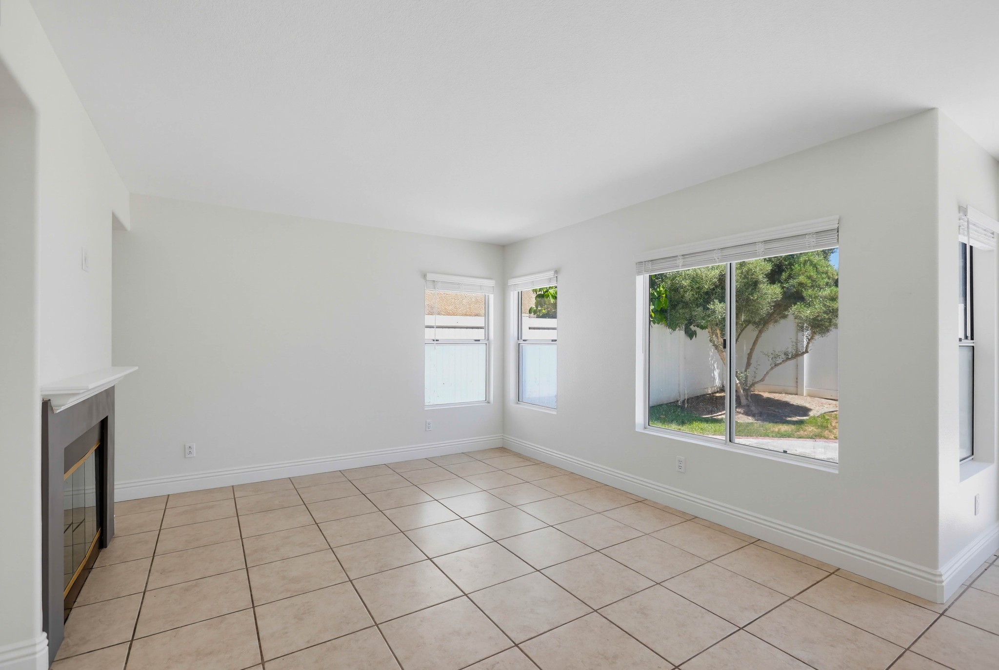 Virtual tour photo 18 of 59 for 25 Pemberly