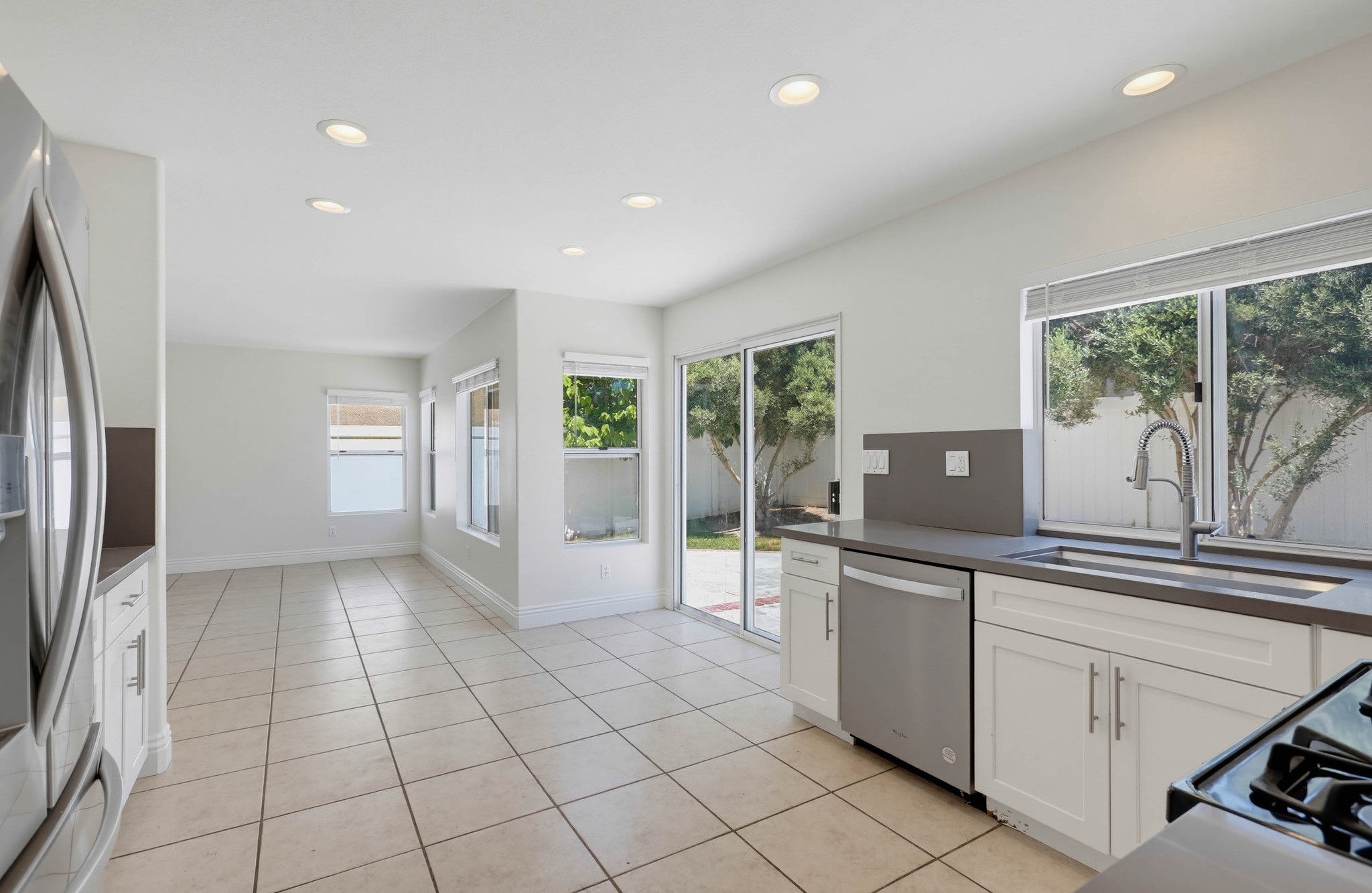 Virtual tour photo 26 of 59 for 25 Pemberly