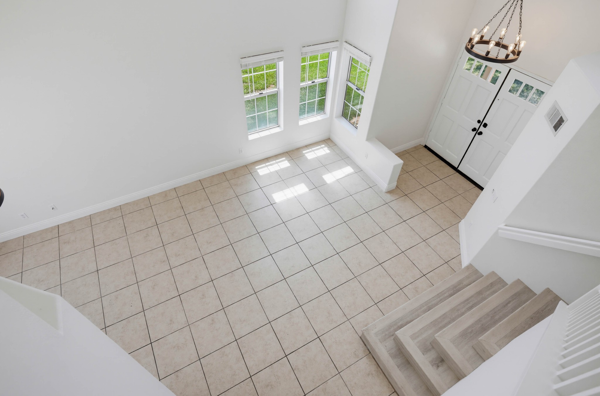 Virtual tour photo 31 of 59 for 25 Pemberly
