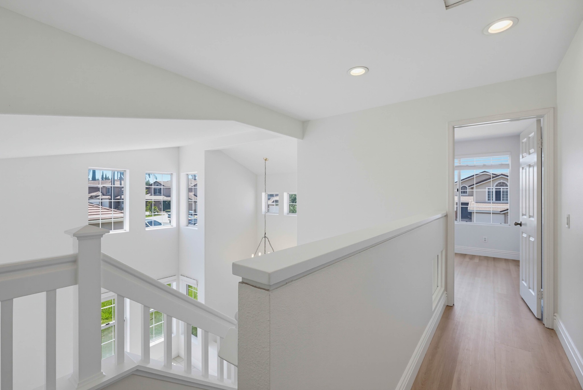 Virtual tour photo 34 of 59 for 25 Pemberly