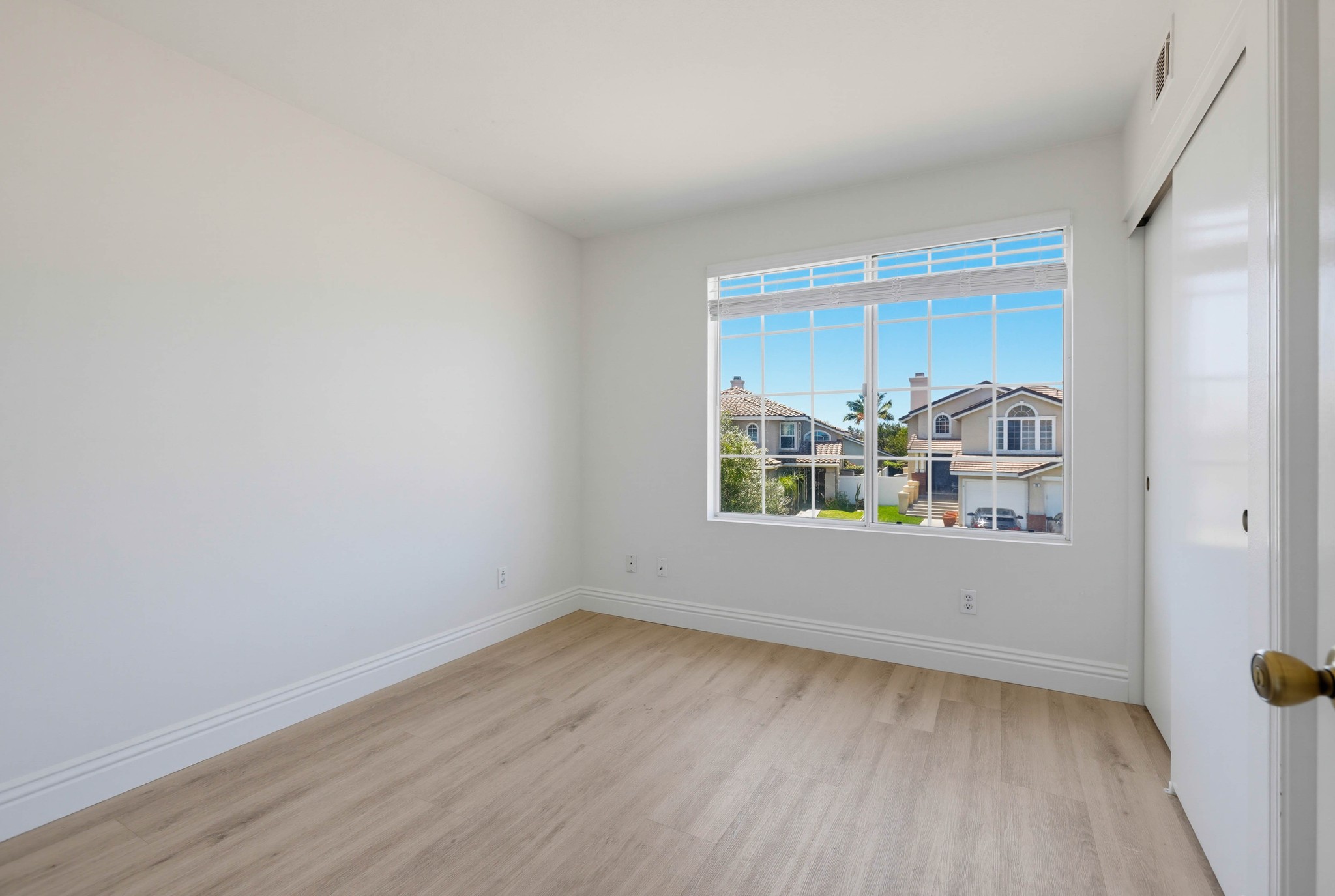 Virtual tour photo 47 of 59 for 25 Pemberly