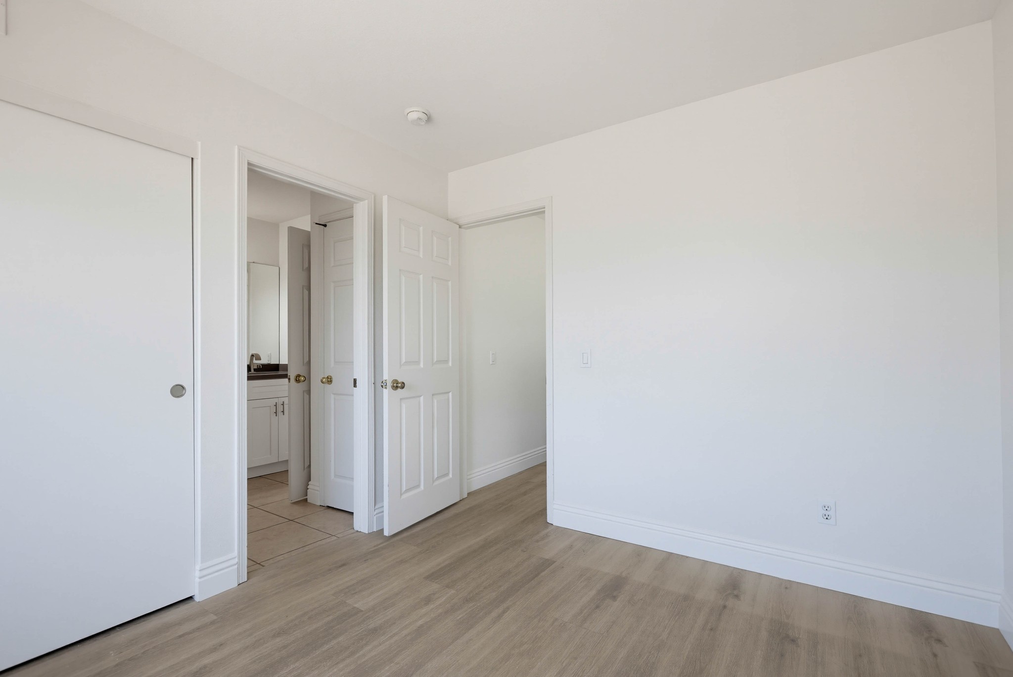 Virtual tour photo 49 of 59 for 25 Pemberly