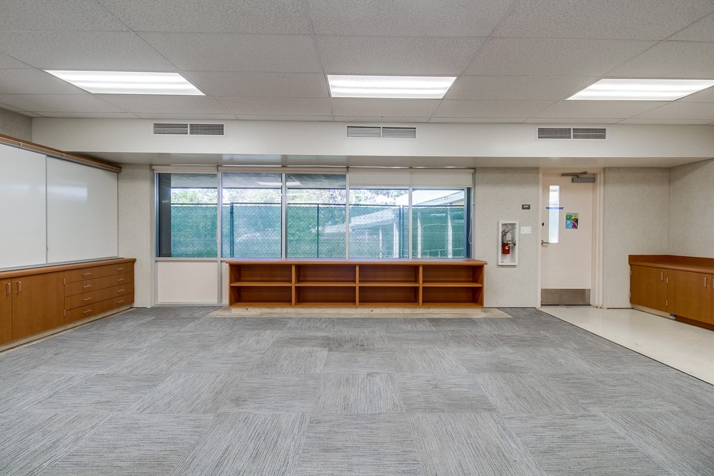 Virtual tour photo 7 of 45 for 2500 Elm Ave