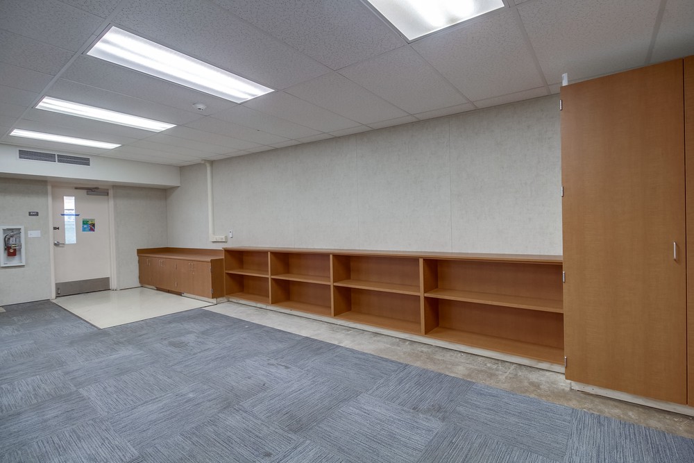 Virtual tour photo 9 of 45 for 2500 Elm Ave