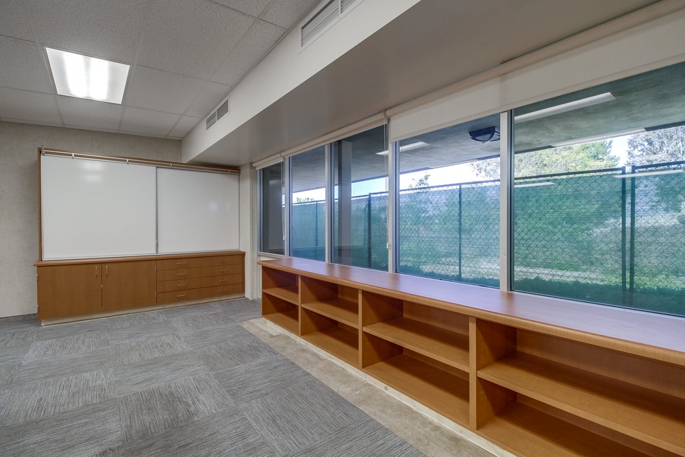 Virtual tour photo 13 of 45 for 2500 Elm Ave
