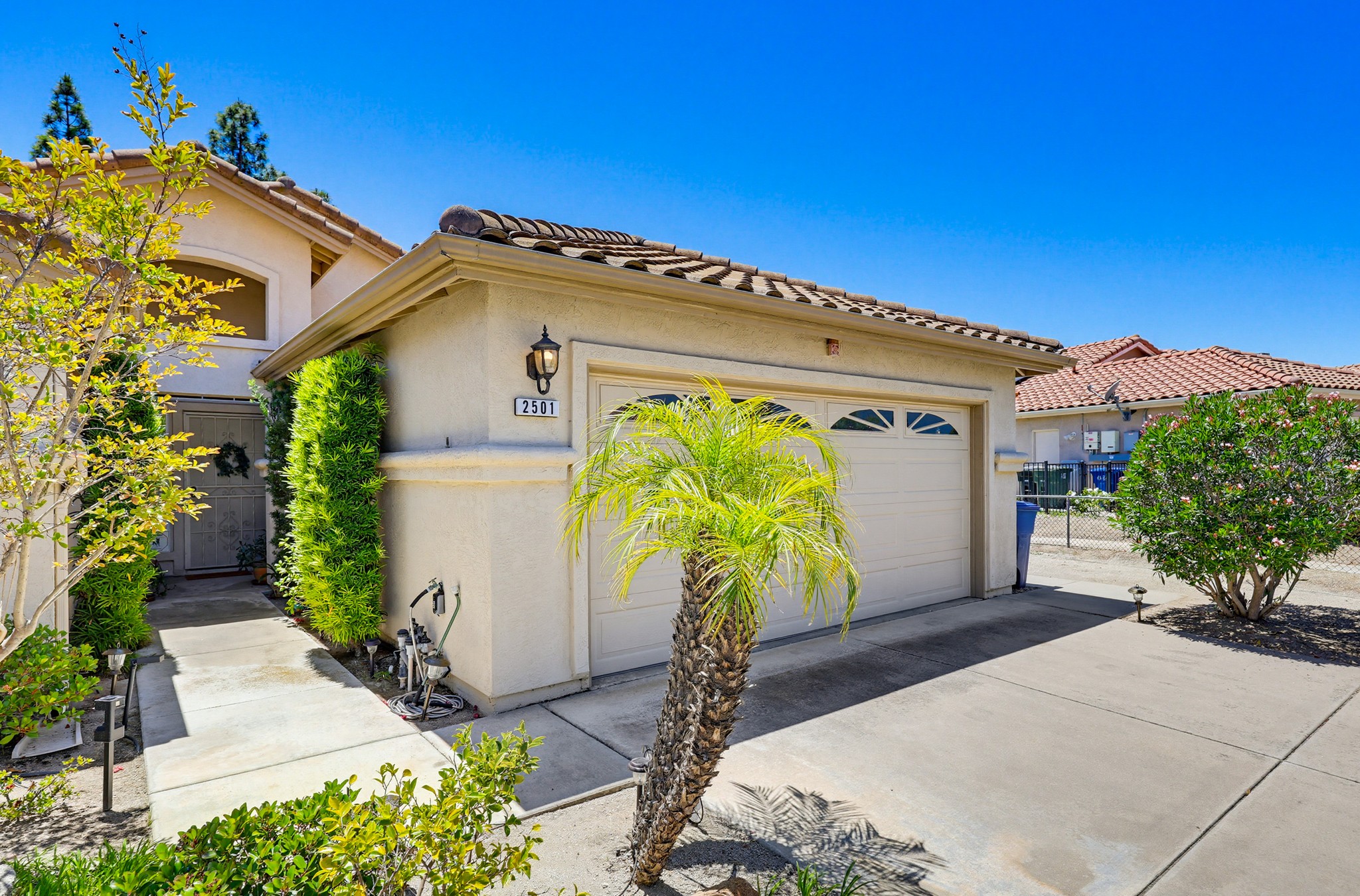 Virtual tour photo 8 of 74 for 2501 Columbine Rd