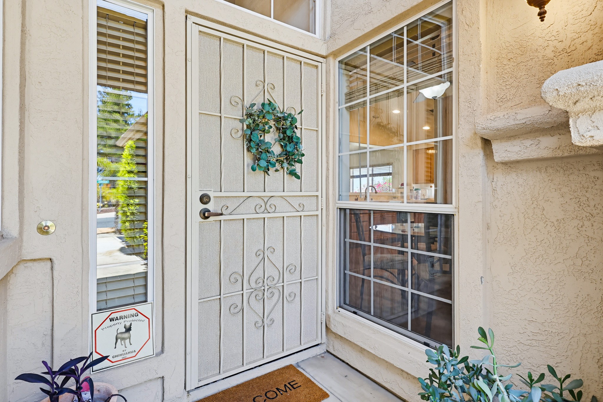 Virtual tour photo 12 of 74 for 2501 Columbine Rd