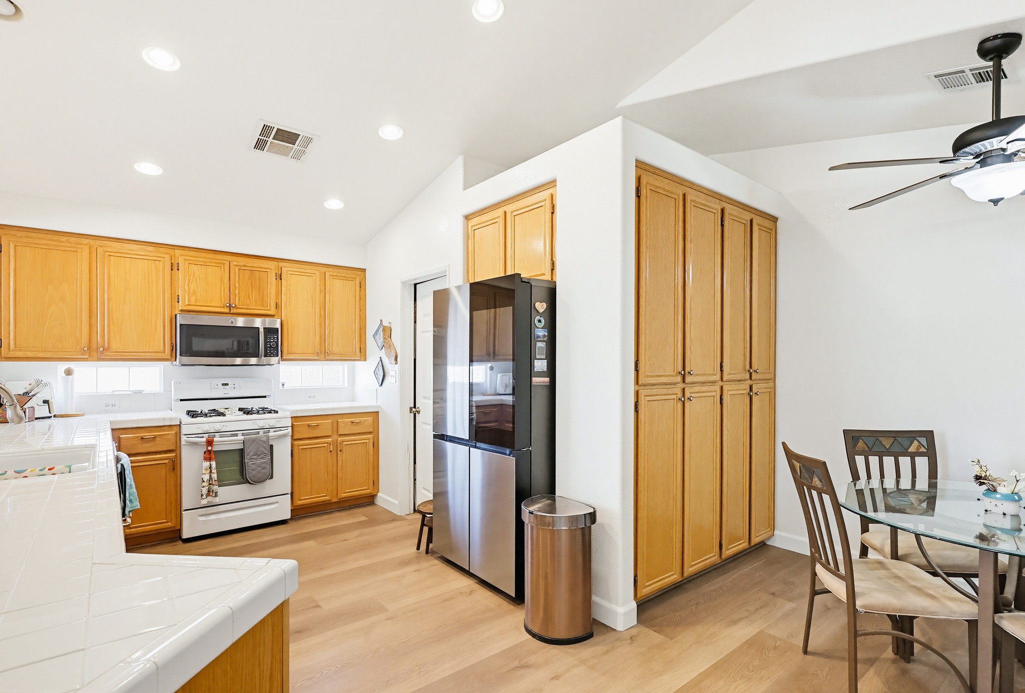 Virtual tour photo 26 of 74 for 2501 Columbine Rd