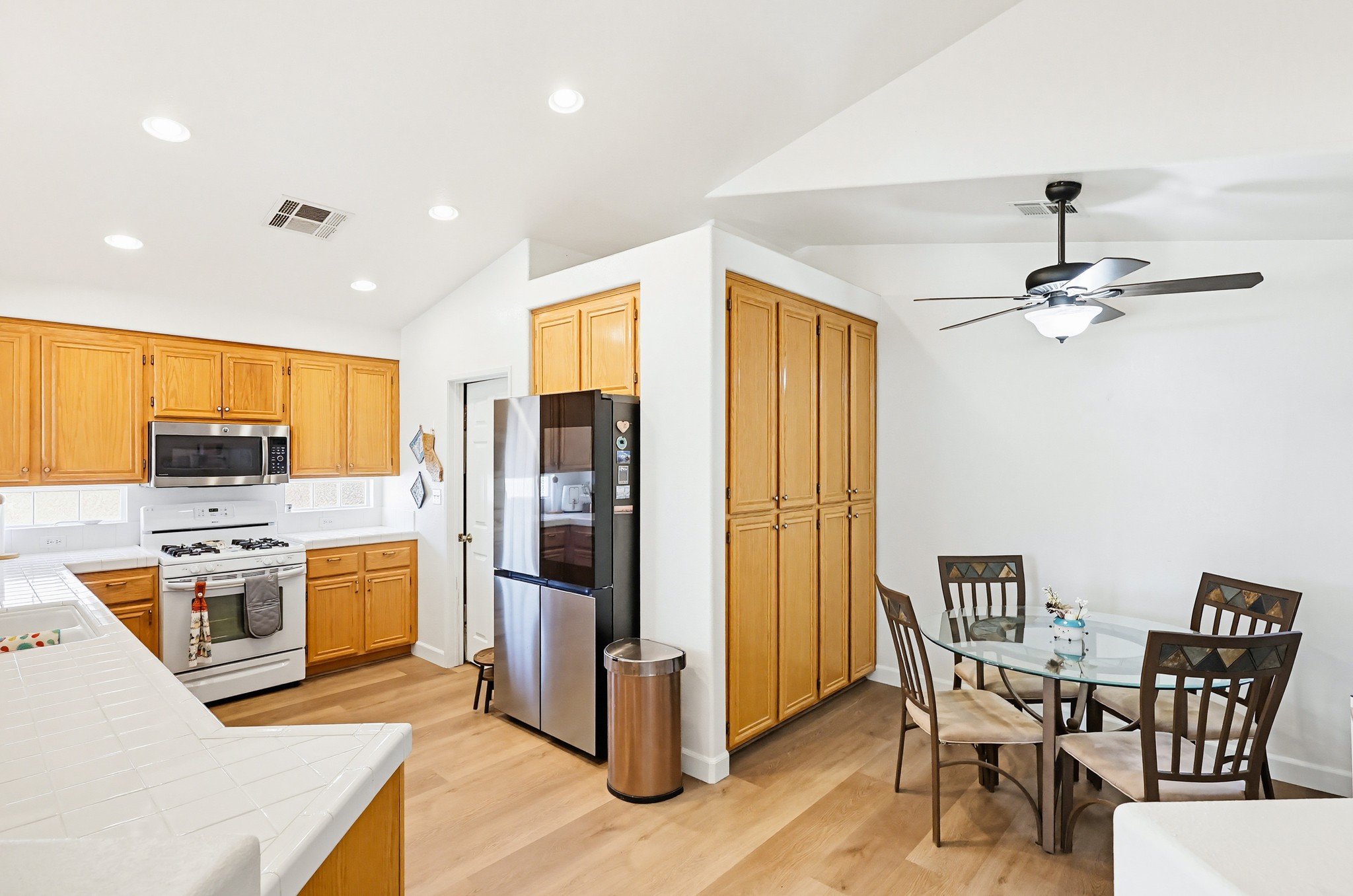 Virtual tour photo 27 of 74 for 2501 Columbine Rd