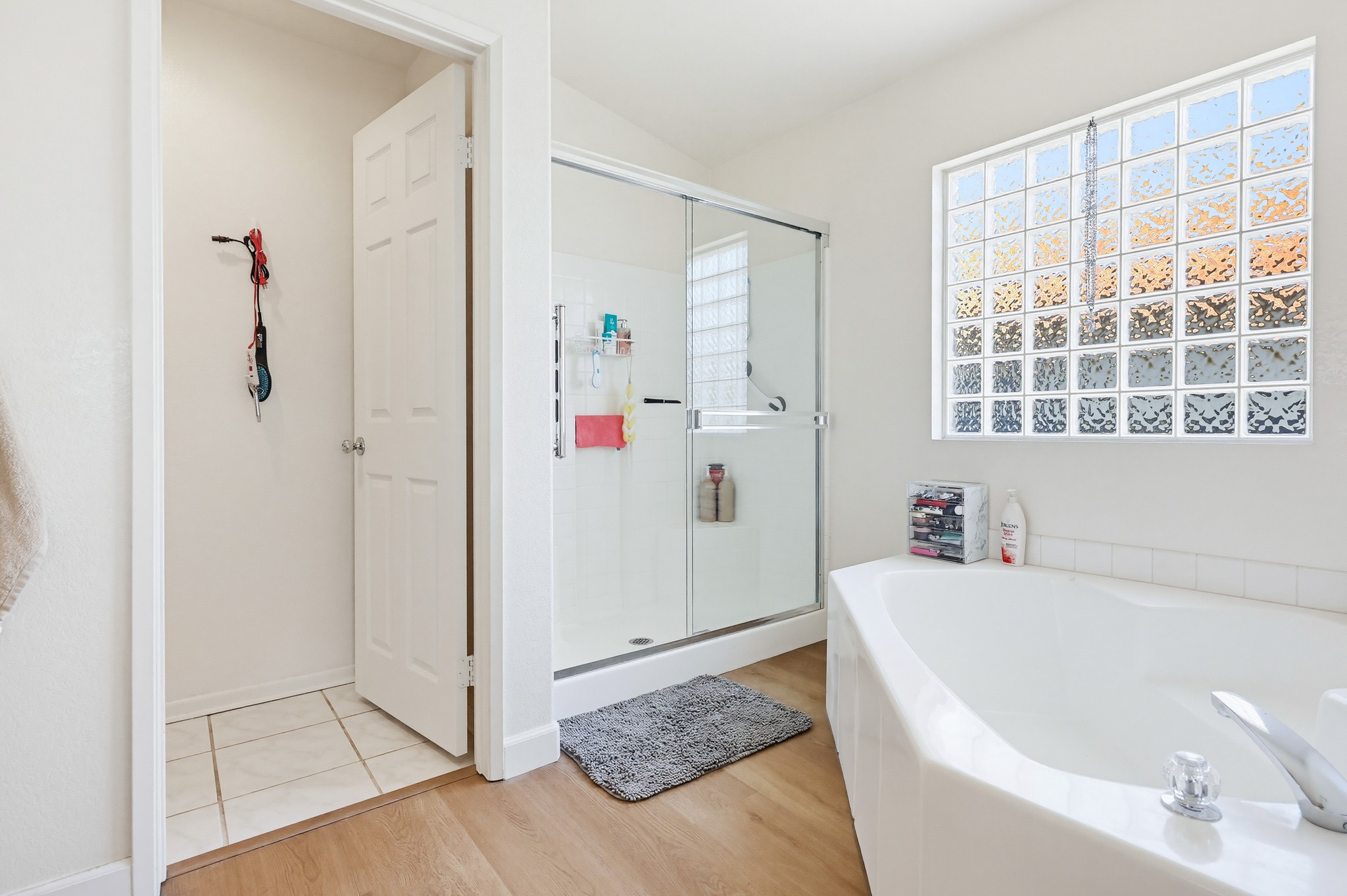 Virtual tour photo 41 of 74 for 2501 Columbine Rd