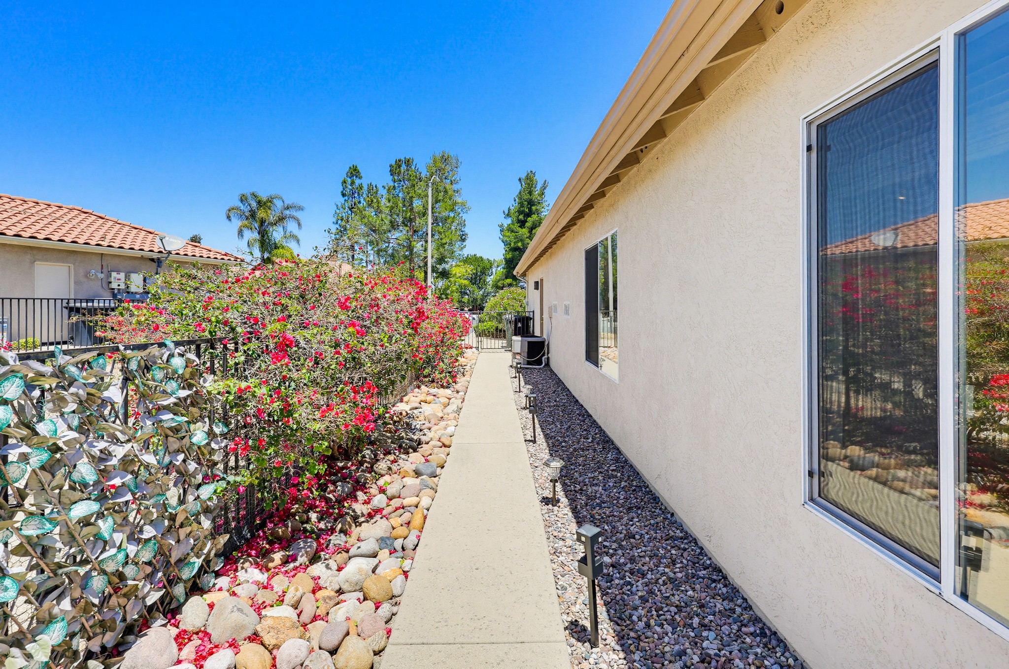 Virtual tour photo 63 of 74 for 2501 Columbine Rd