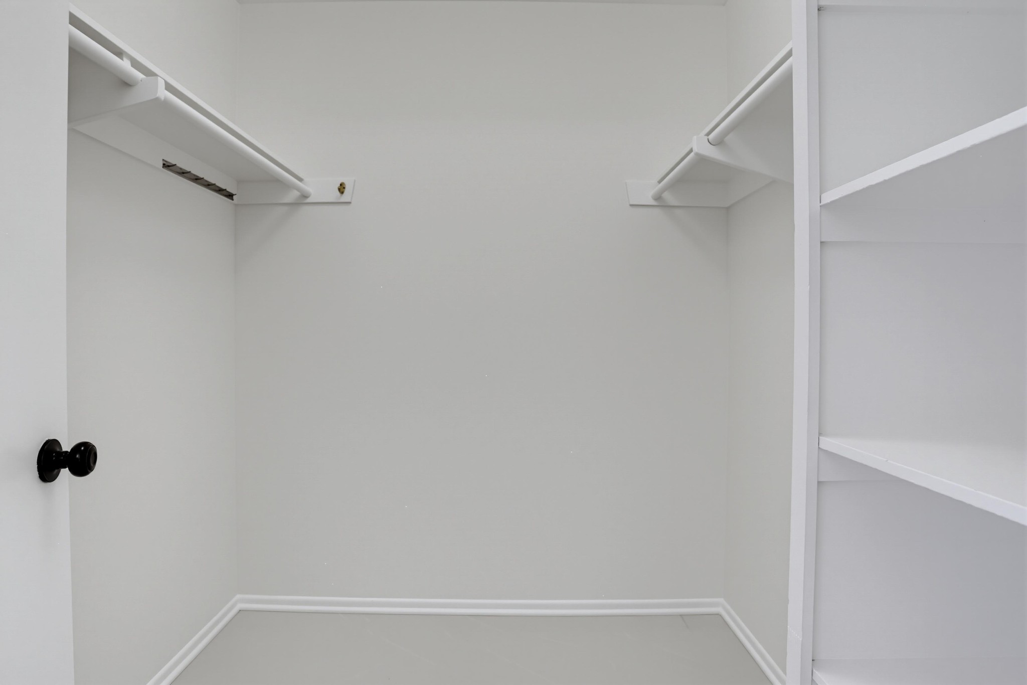 Virtual tour photo 30 of 43 for 2505 Navarra Dr Unit 321