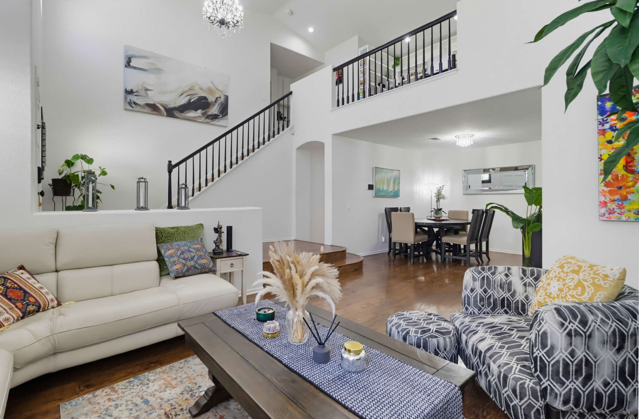 Virtual tour photo 9 of 46 for 2505 Whispering Palms Loop