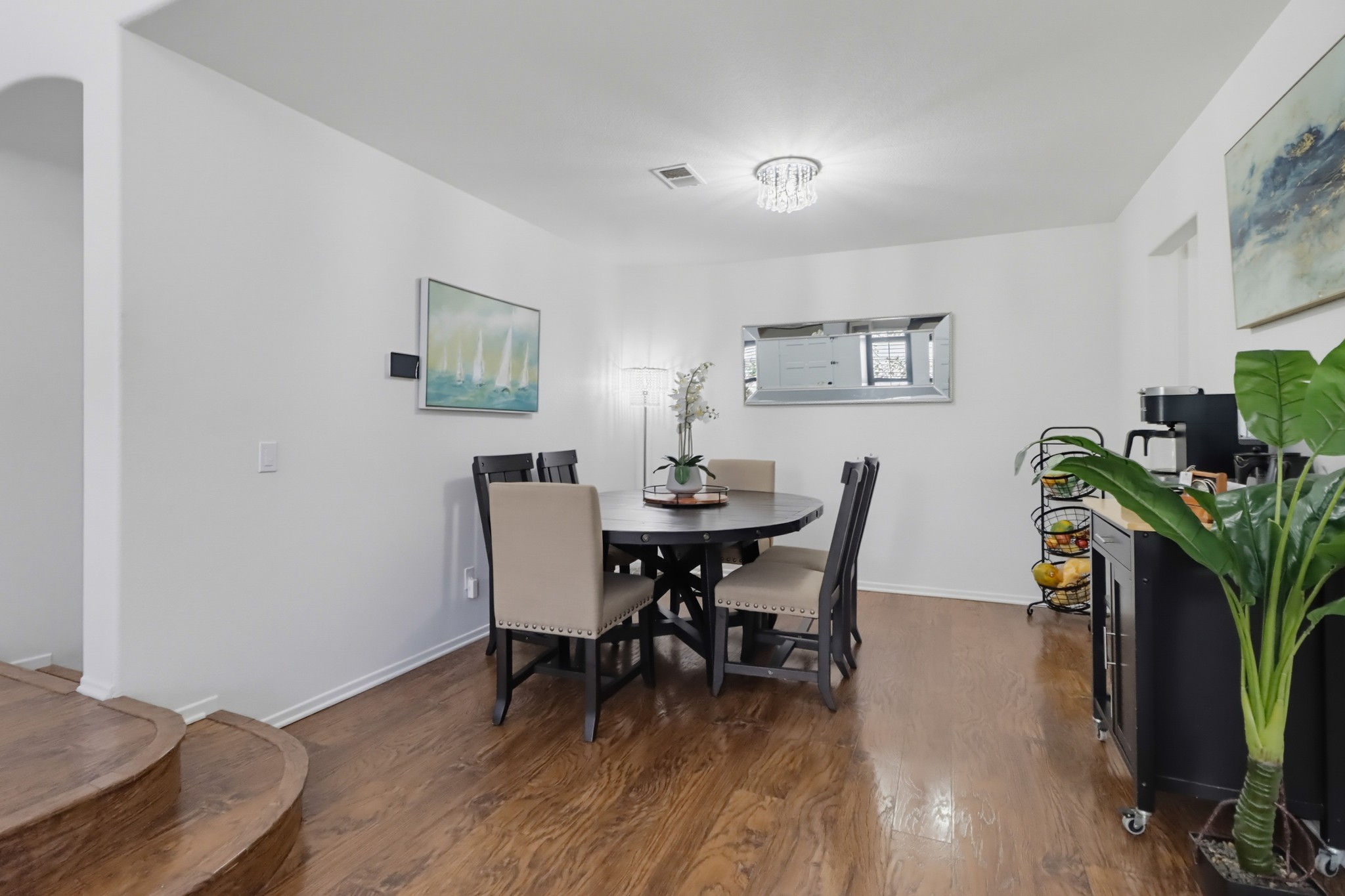 Virtual tour photo 11 of 46 for 2505 Whispering Palms Loop