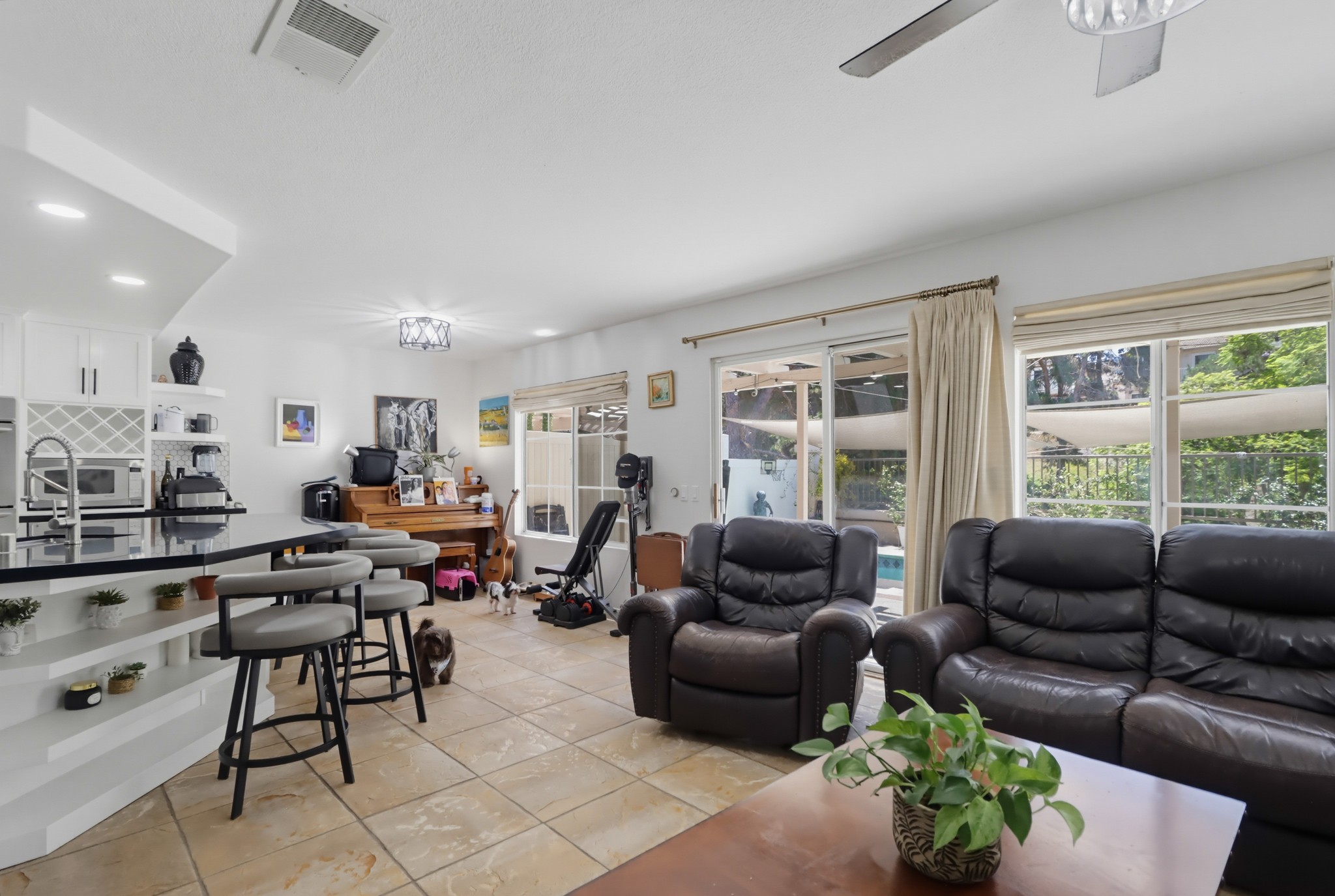Virtual tour photo 16 of 46 for 2505 Whispering Palms Loop