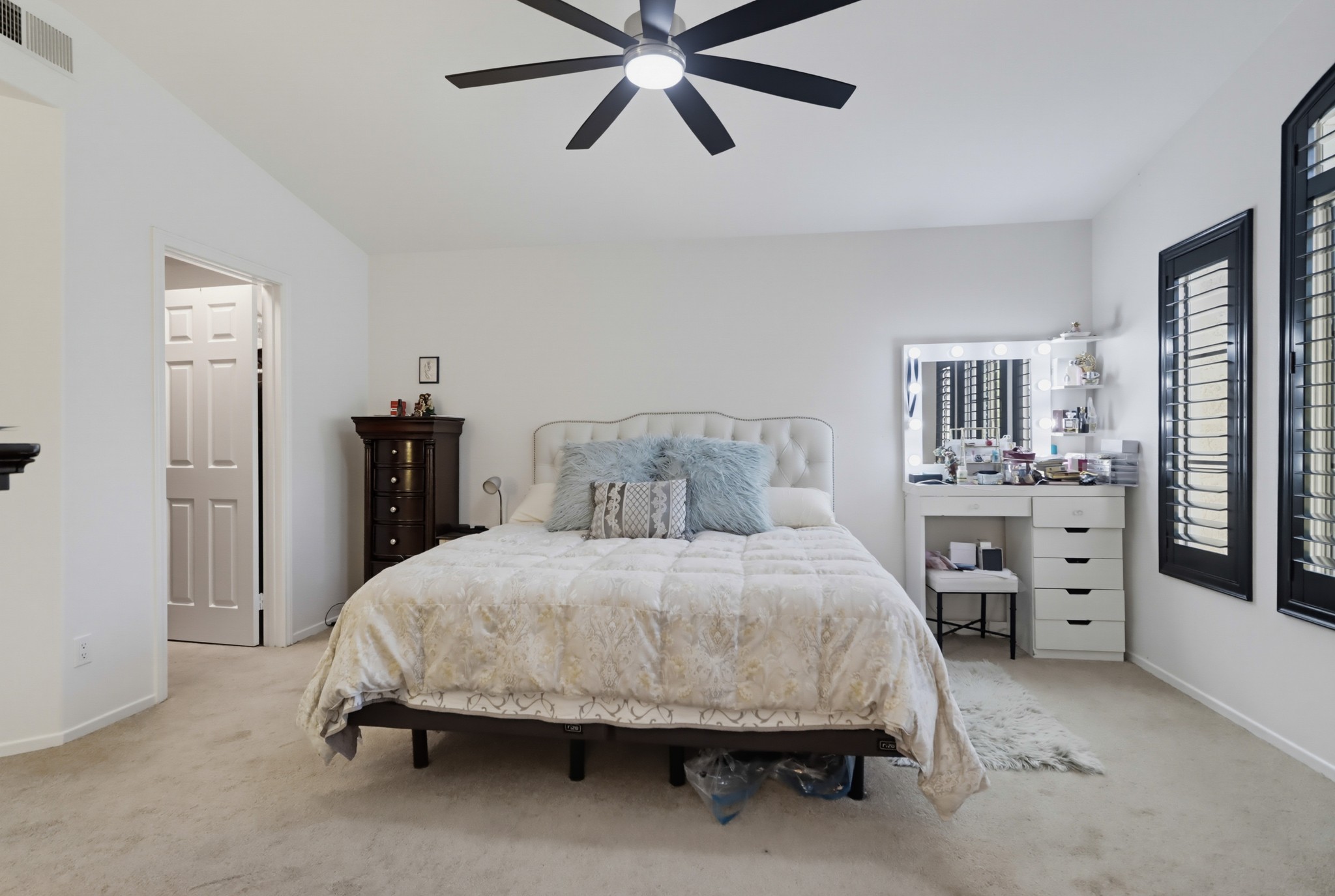 Virtual tour photo 31 of 46 for 2505 Whispering Palms Loop