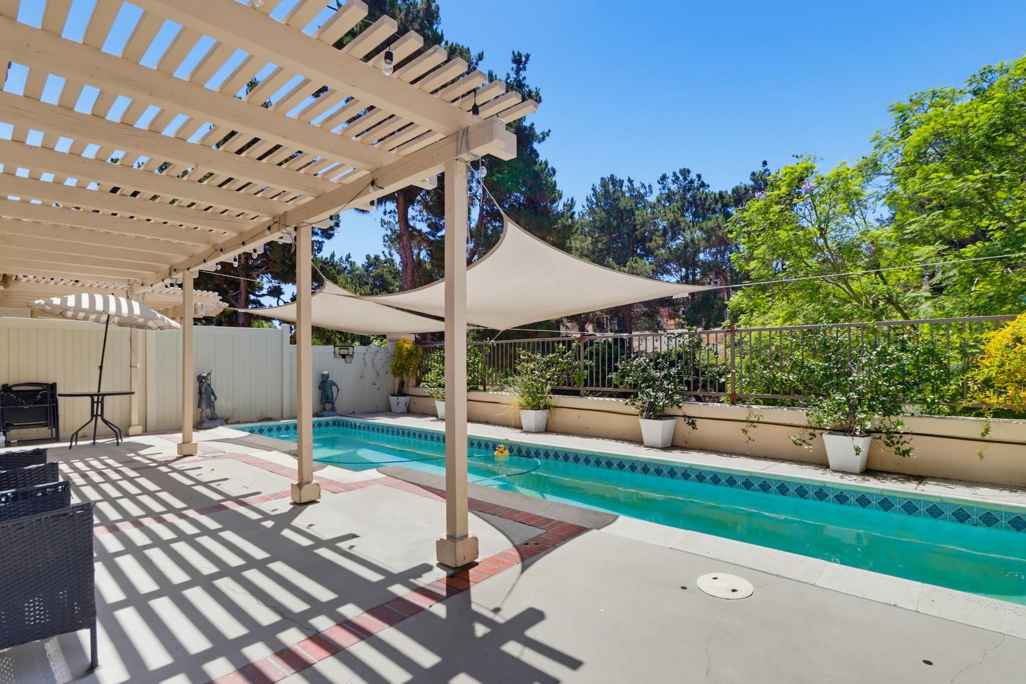 Virtual tour photo 42 of 46 for 2505 Whispering Palms Loop