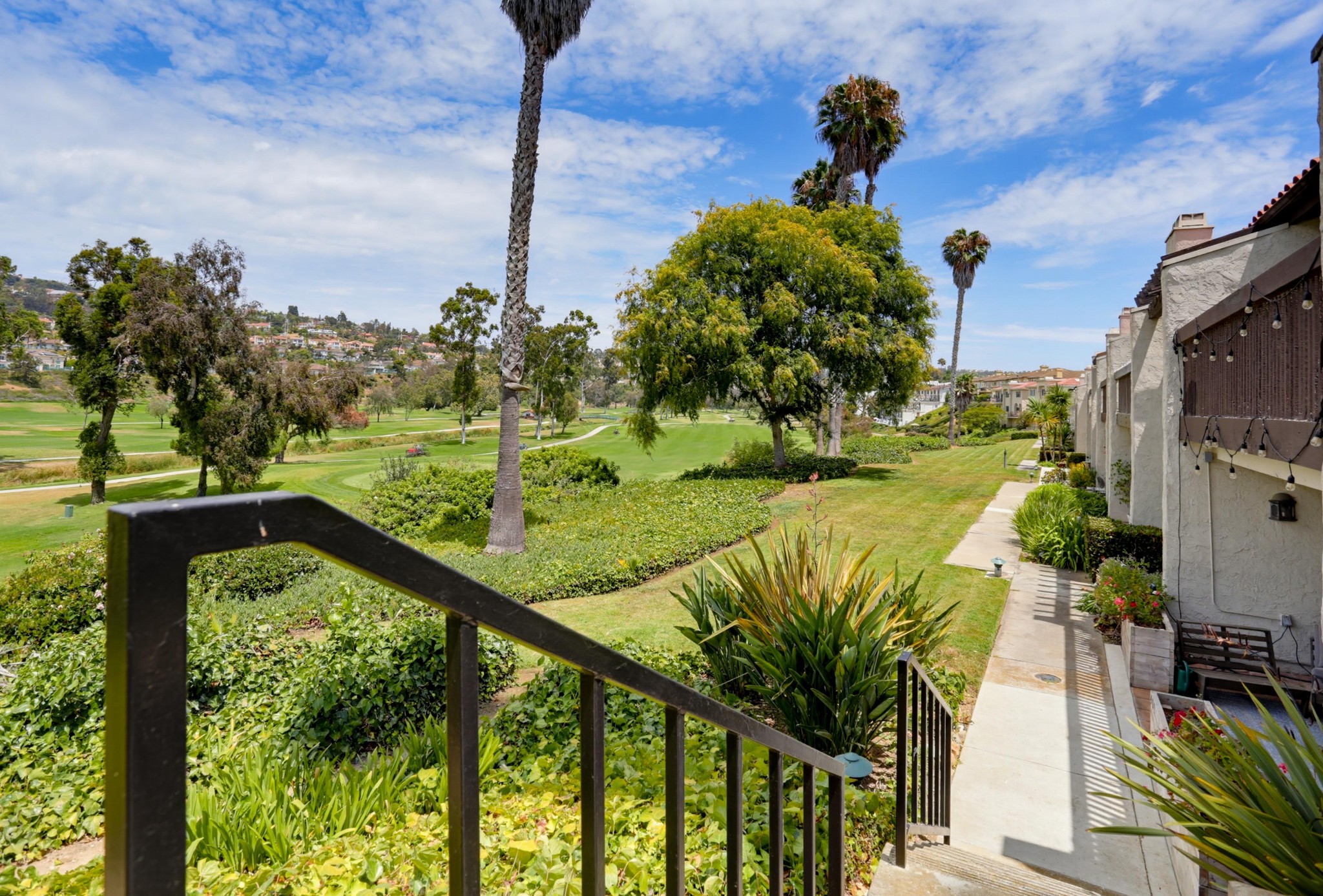 Virtual tour photo 1 of 50 for 2508 Navarra Dr Unit 403