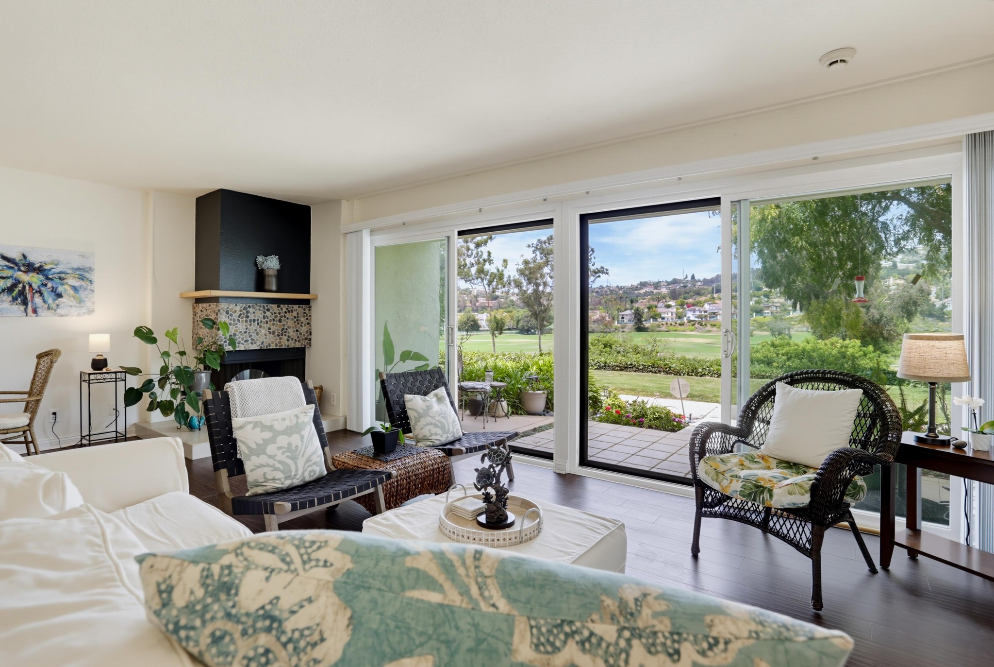 Virtual tour photo 7 of 50 for 2508 Navarra Dr Unit 403