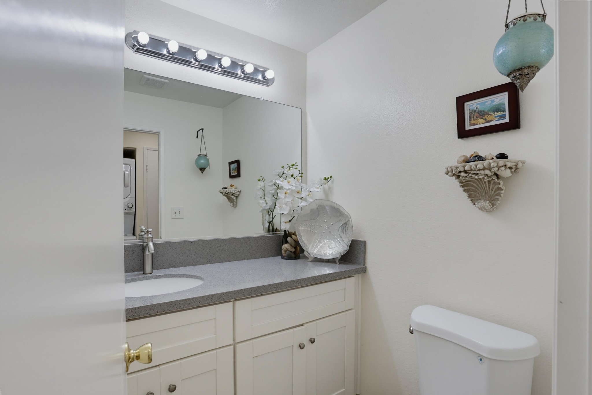 Virtual tour photo 28 of 50 for 2508 Navarra Dr Unit 403