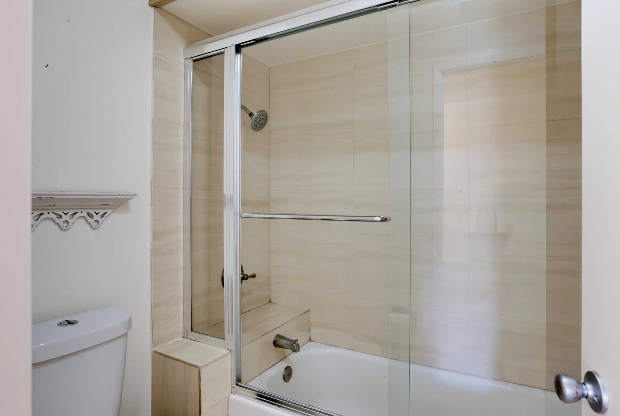 Virtual tour photo 40 of 50 for 2508 Navarra Dr Unit 403