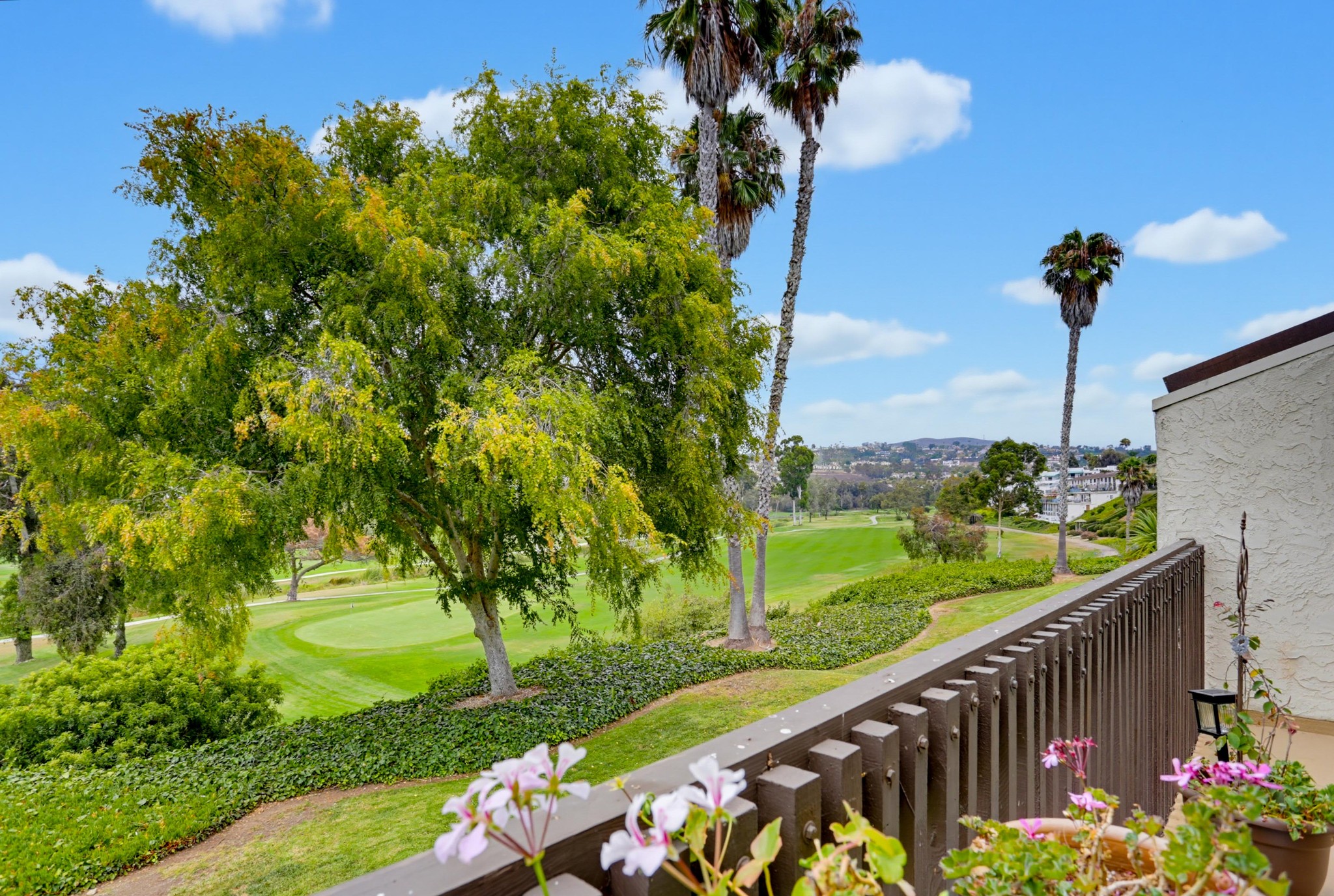 Virtual tour photo 42 of 50 for 2508 Navarra Dr Unit 403