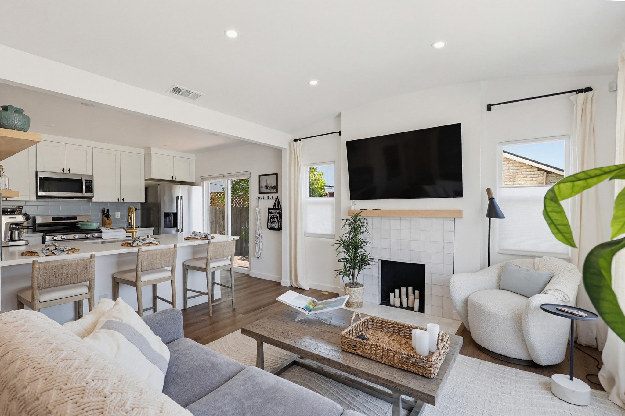 Virtual tour photo 14 of 65 for 2511 Adams Ave