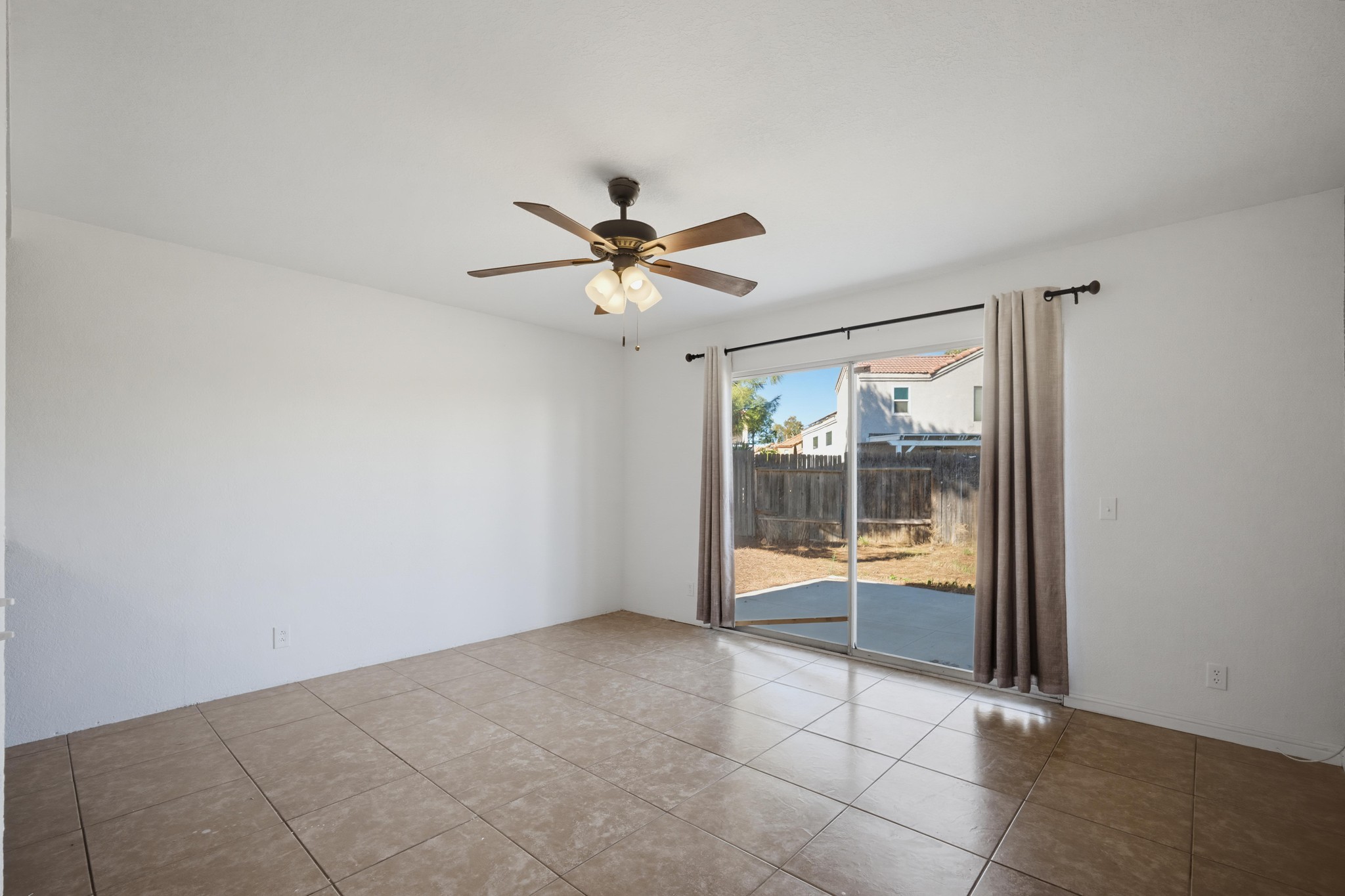 Virtual tour photo 16 of 45 for 25130 Graylag Cir